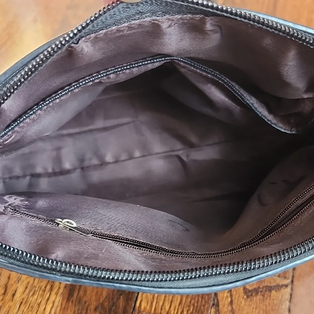 Elegant Black Crossbody Bag